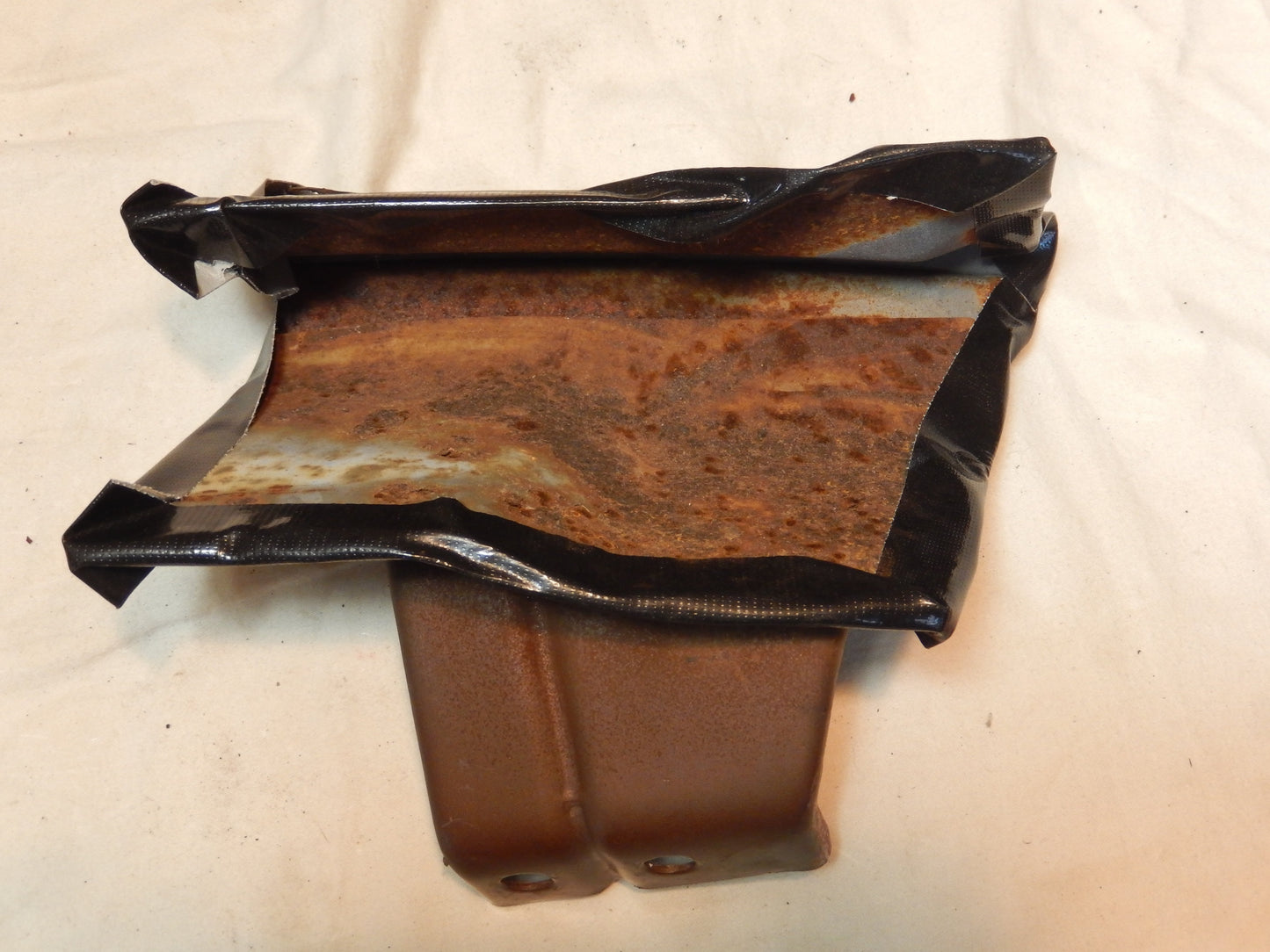 Datsun 240Z Interior Dashboard Steering Shaft Mount Bracket Body-Cut