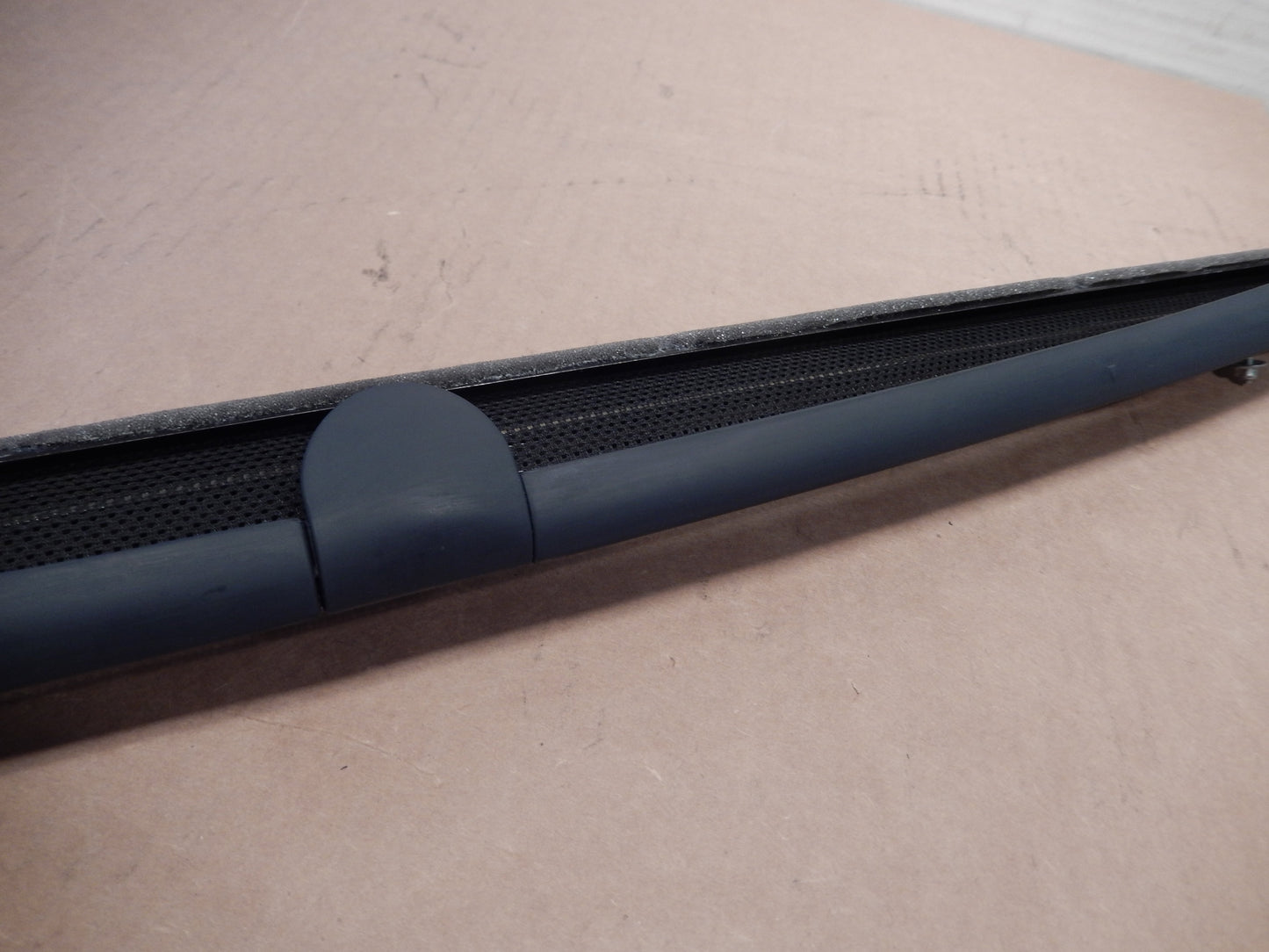 Maserati Quattroporte Rear Drivers Door Roller Shade