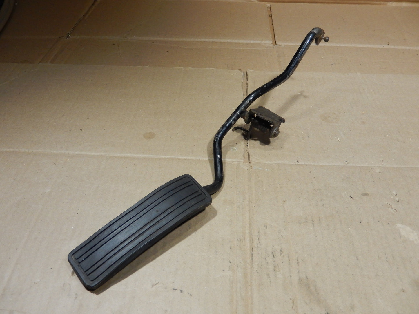 Datsun 240Z - 280Z Gas Pedal Assembly