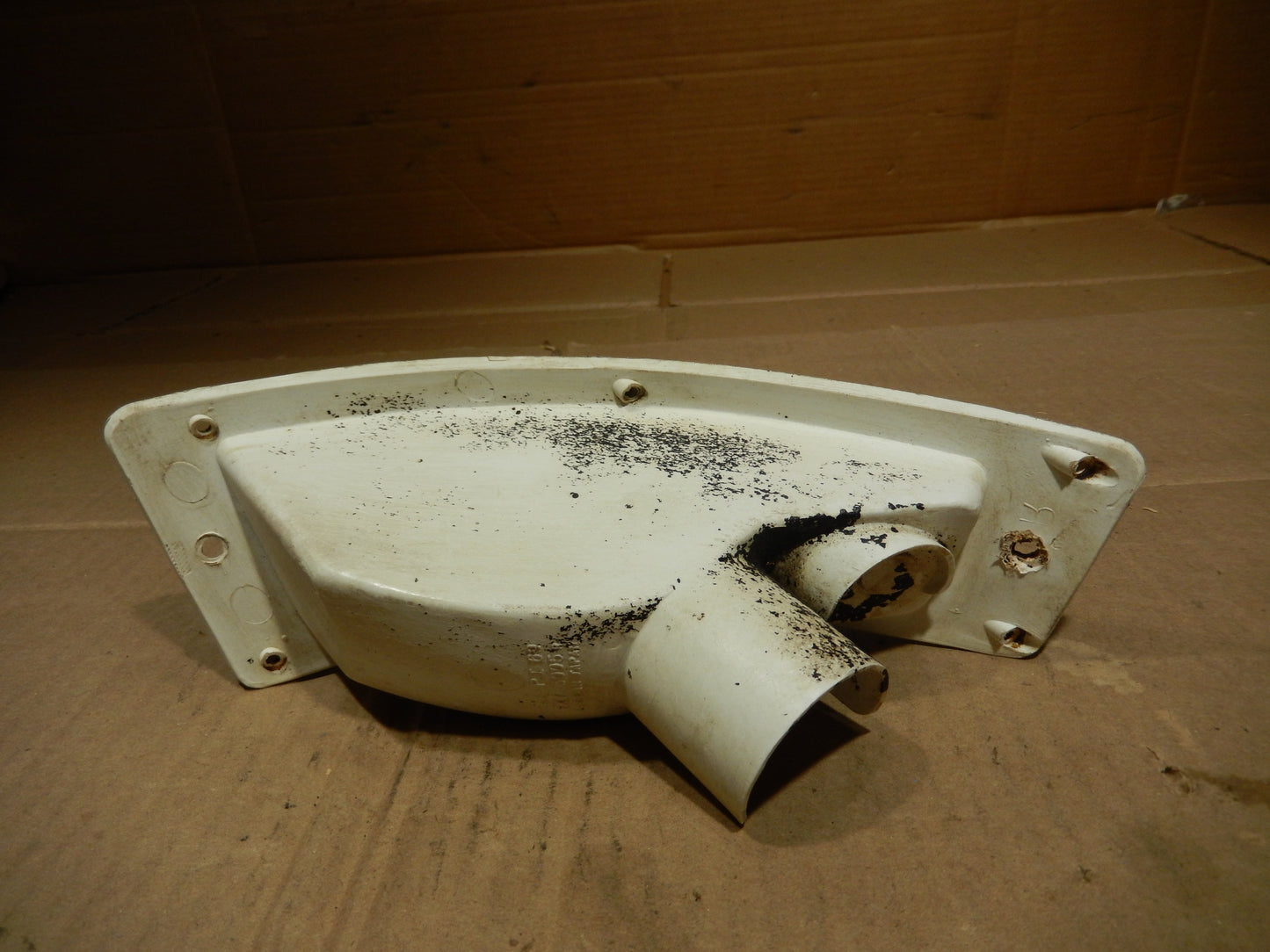 Datsun 240Z Front Passengers Turn Signal Body