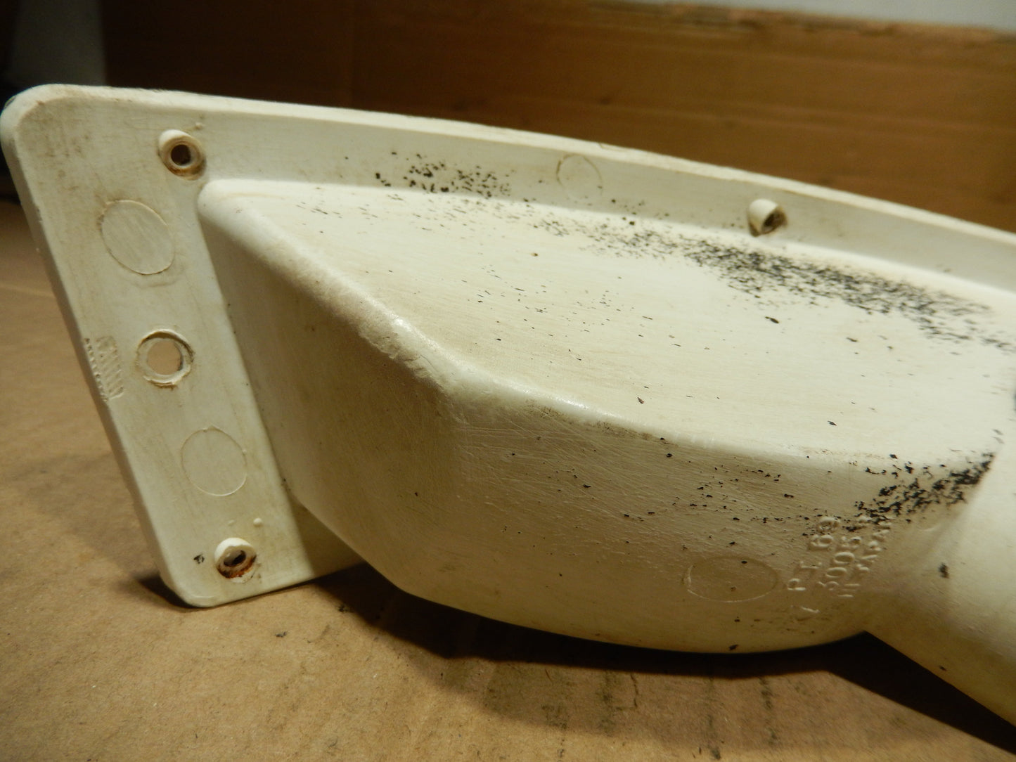 Datsun 240Z Front Passengers Turn Signal Body