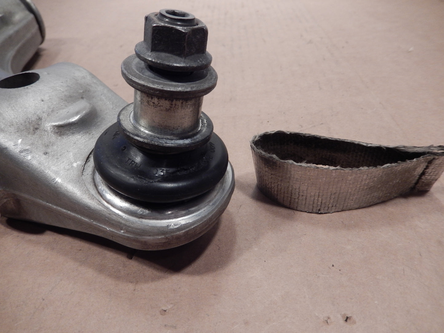 Maserati Quattroporte Front Passengers Suspension Lower A-Arm