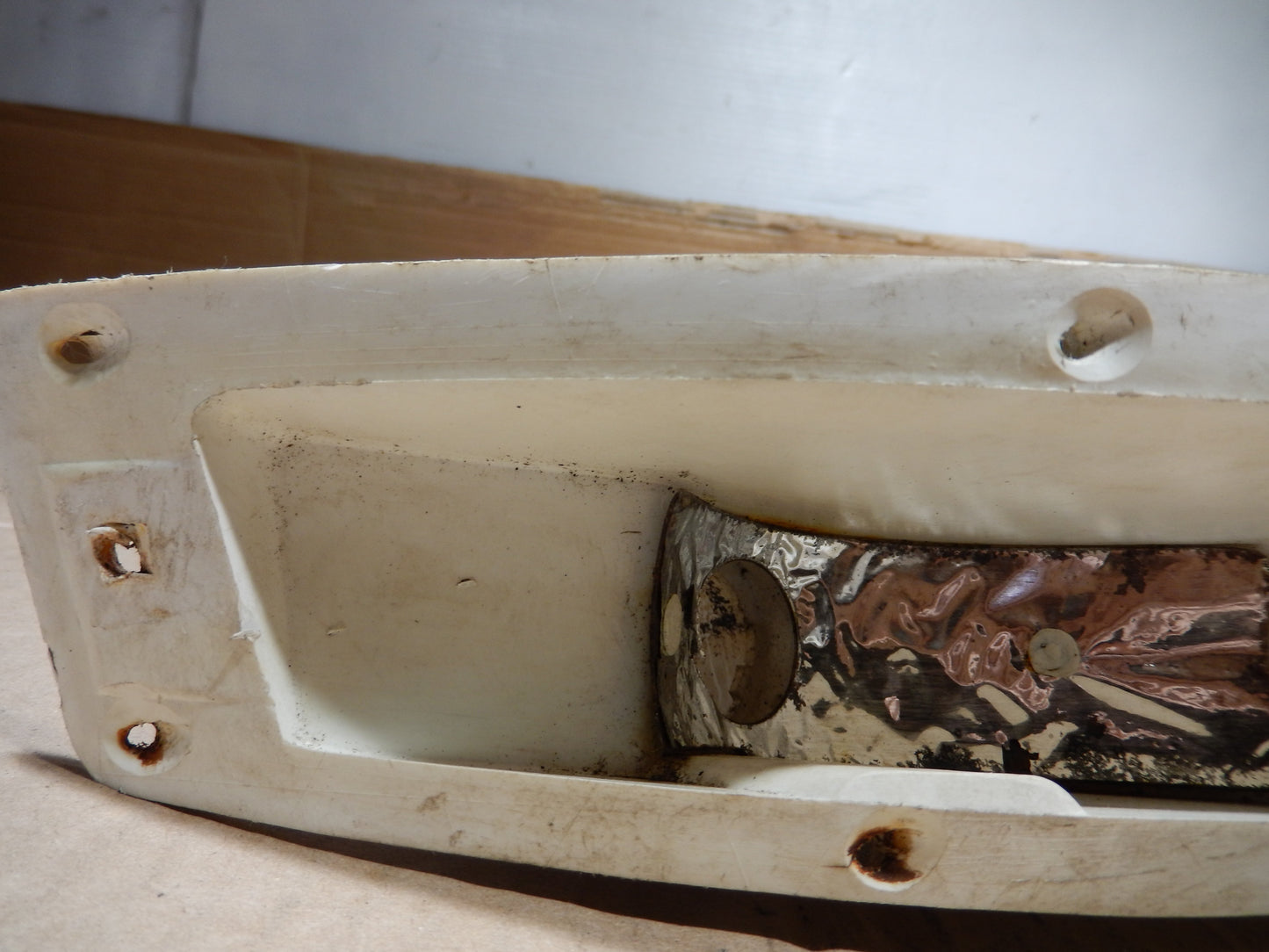 Datsun 240Z Front Passengers Turn Signal Body
