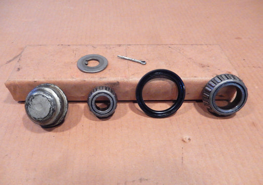 Datsun 240Z Front Hub Kit