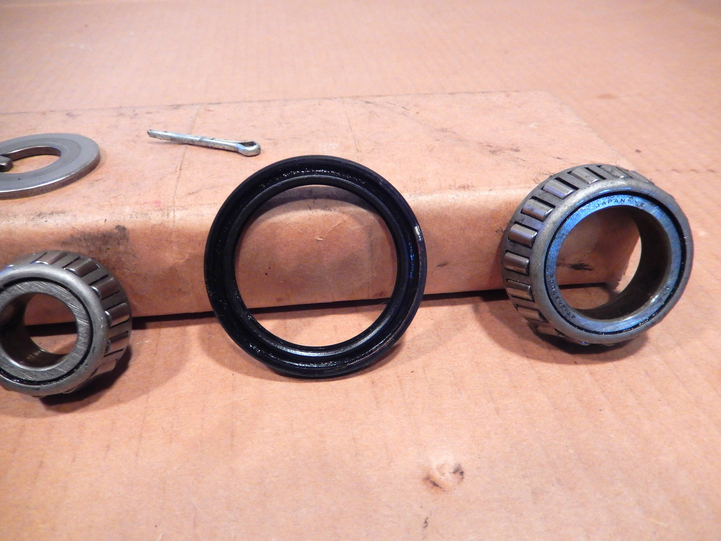 Datsun 240Z Front Hub Kit