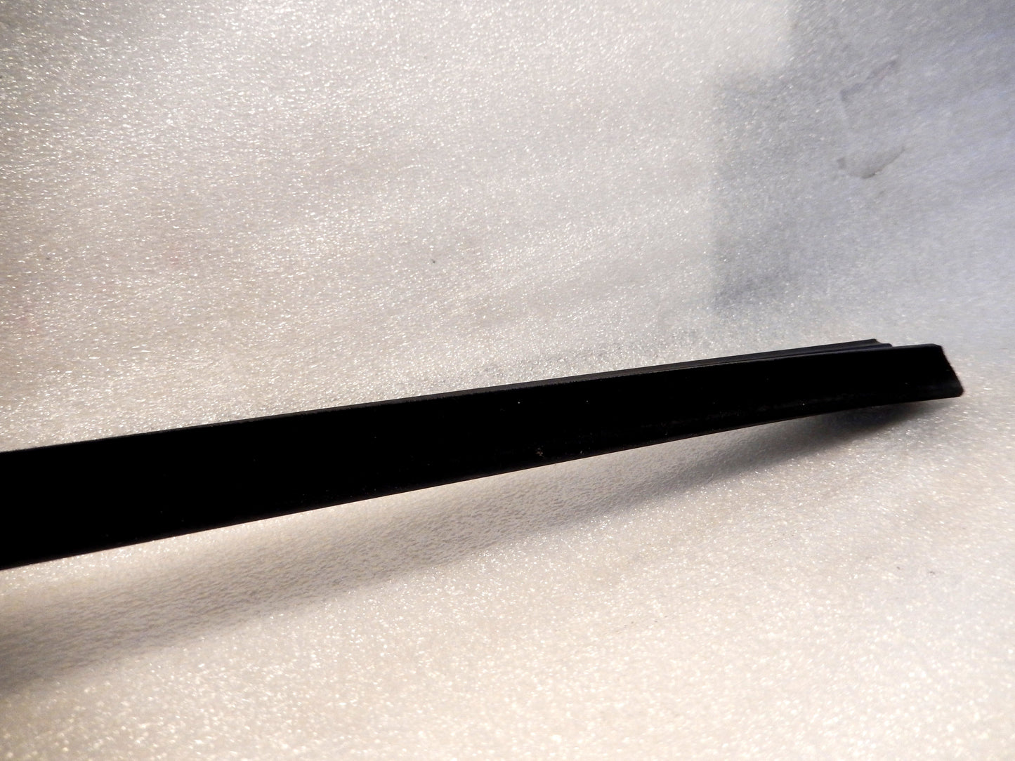 Maserati Quattroporte M139 Driver Interior Window Scraper Seal