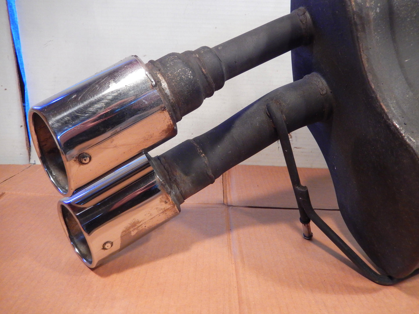 Maserati Quattroporte Passenger's Rear Exhaust Muffler