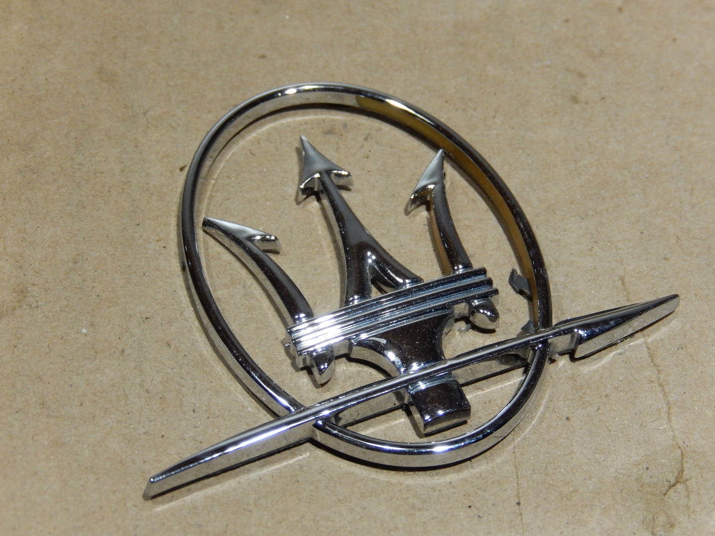 Maserati M139 Rear Exterior Pillar Trident Badge