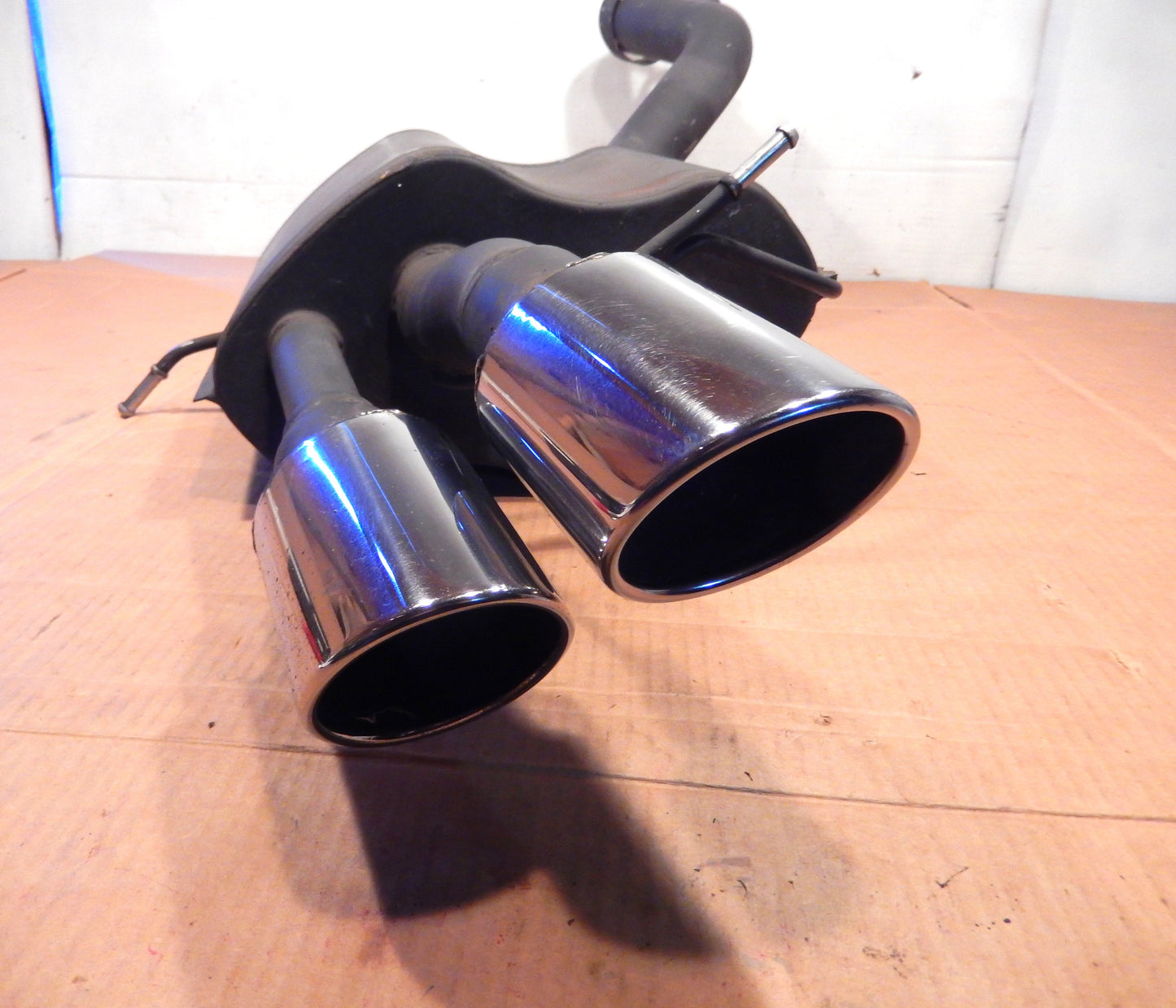 Maserati Quattroporte Driver's Rear Exhaust Muffler