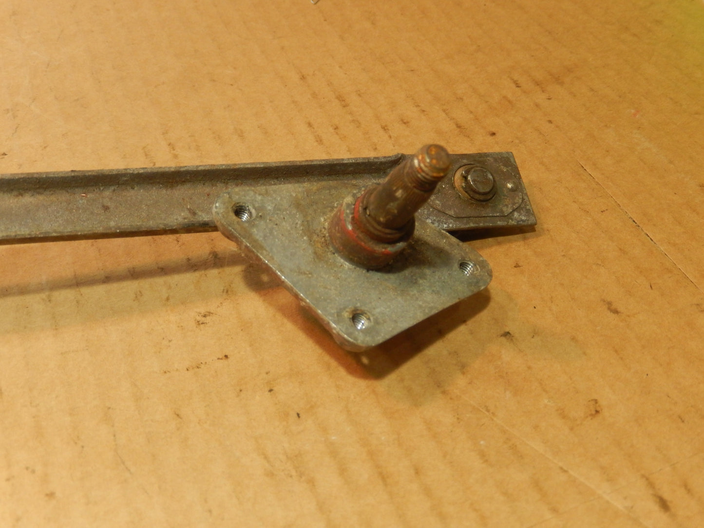 Datsun 240Z Windshield Wiper Mechanism