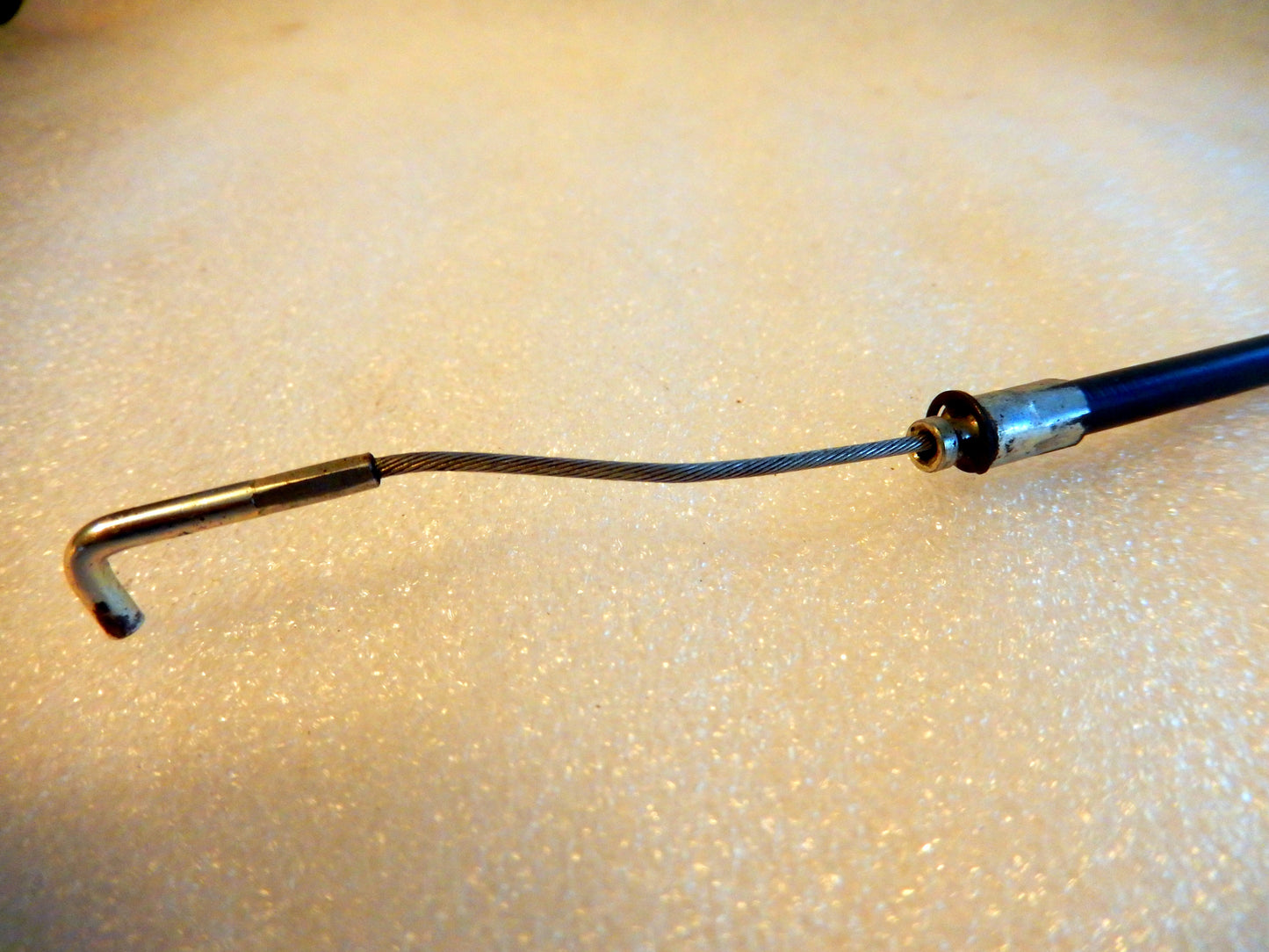 Maserati Quattroporte M139 Trunk Interior "Exit" Handle Cable and Clip