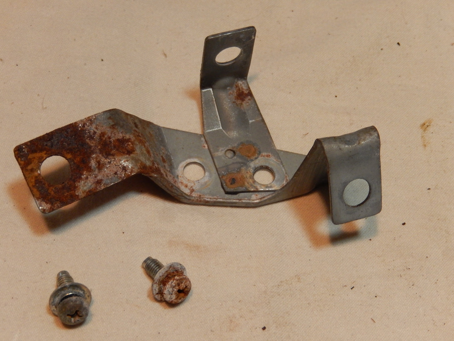 Datsun 260Z Center Dashboard Console Mount Bracket