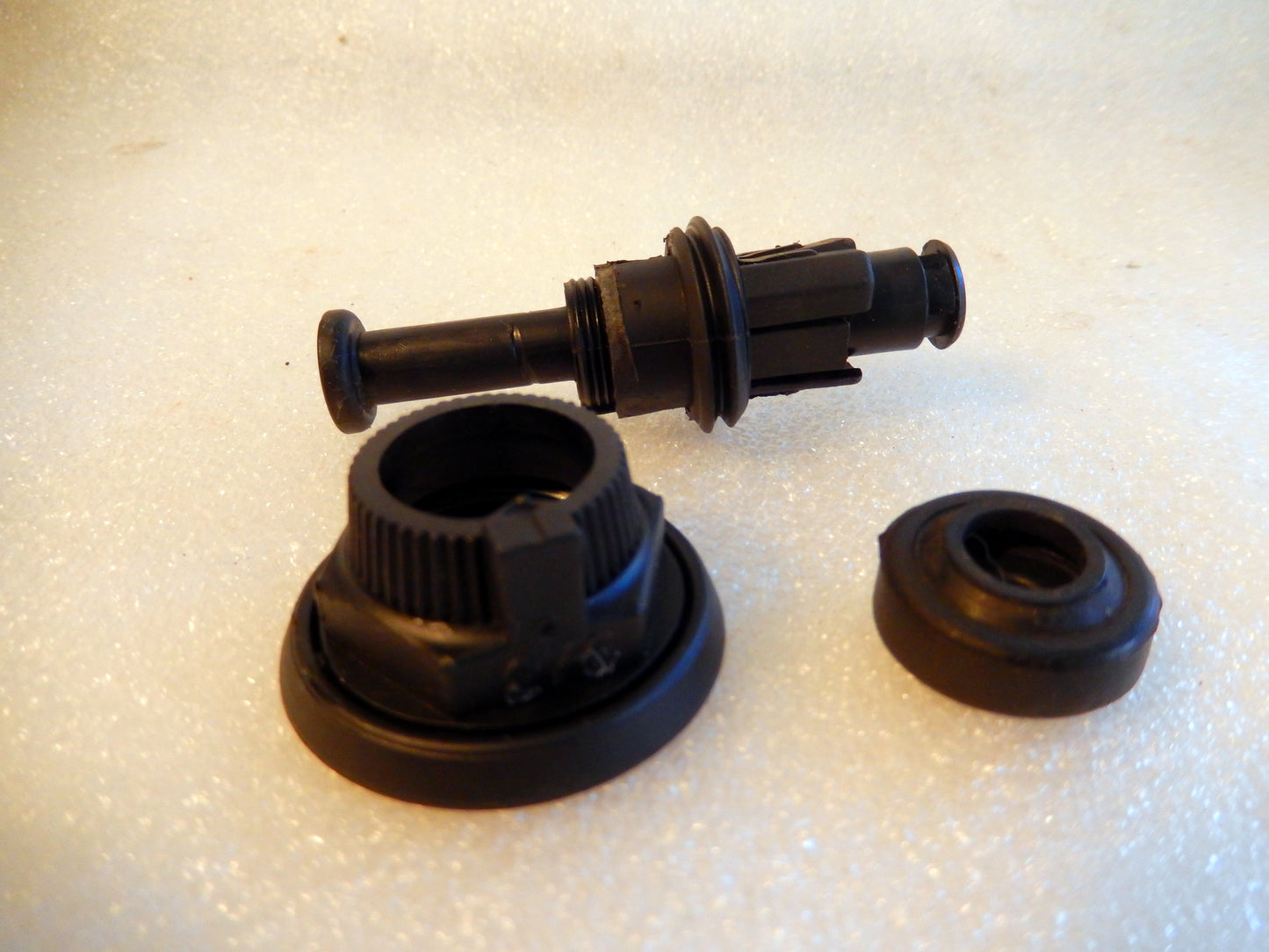 Maserati Quattroporte M139 Trunk Plunger / Shock Absorber