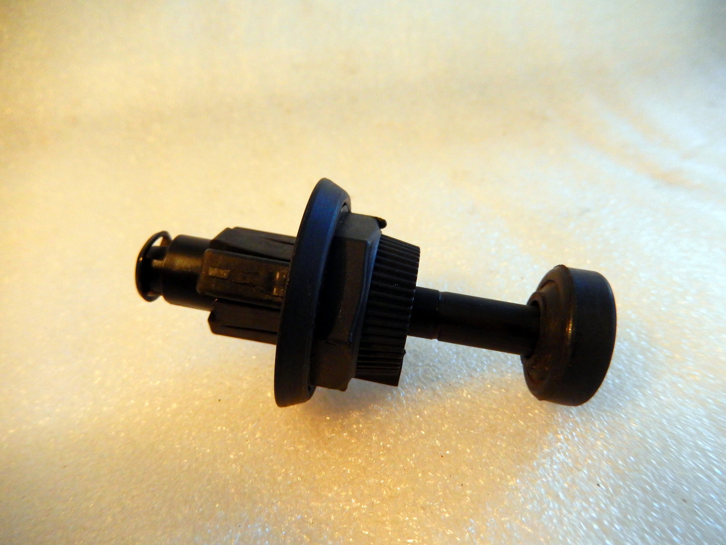 Maserati Quattroporte M139 Trunk Plunger / Shock Absorber