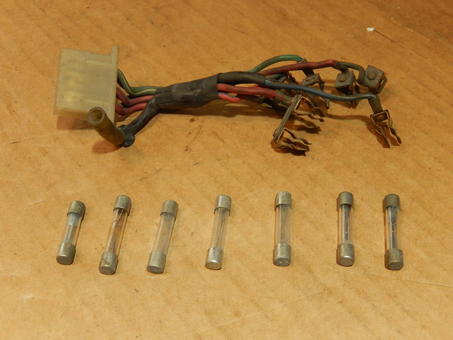 Datsun 240Z Fuse Box Wire Harness with Clips