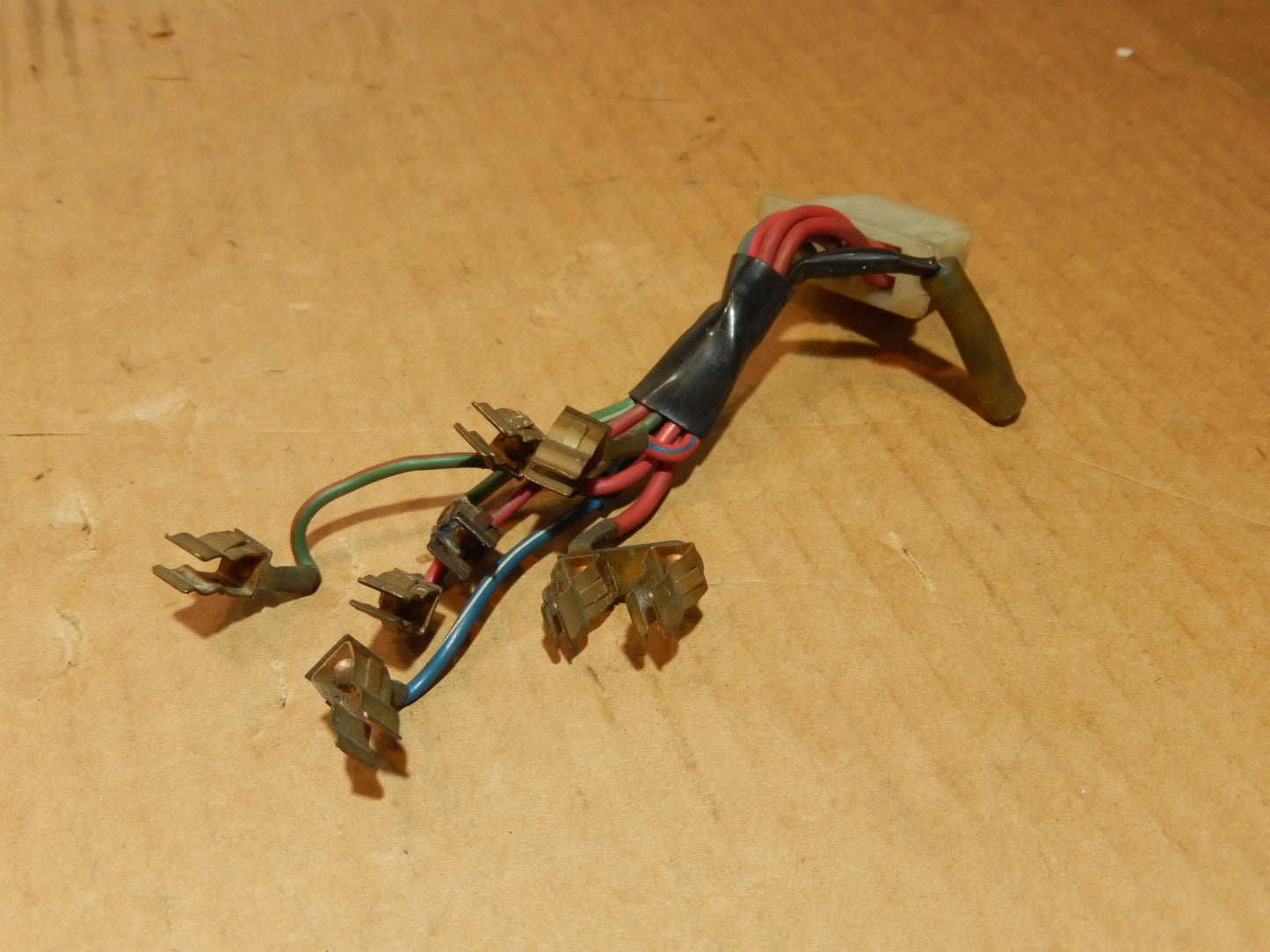 Datsun 240Z Fuse Box Wire Harness with Clips