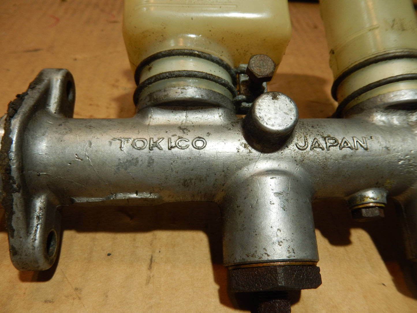 Datsun 260Z-280Z Tokico Brake Master Cylinder