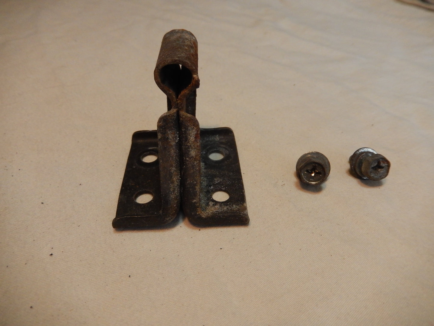 Datsun 260Z-280Z Hood Release Bracket