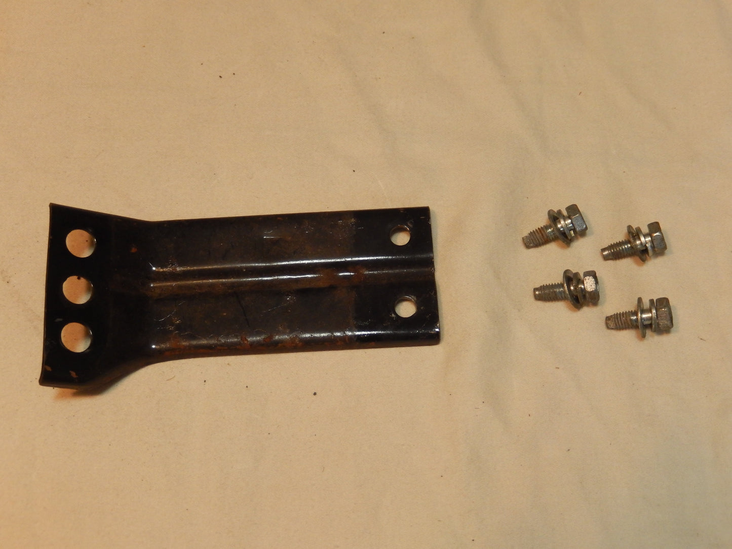 Datsun 240Z Driver Side Dashboard to Tunnel Bracket