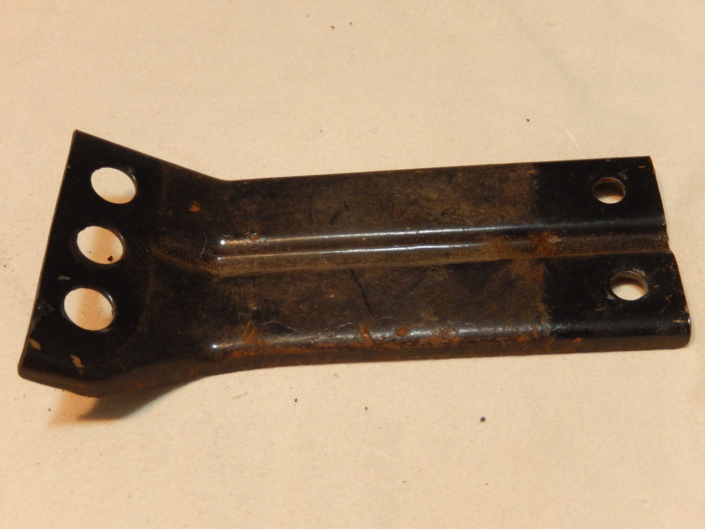 Datsun 240Z Driver Side Dashboard to Tunnel Bracket
