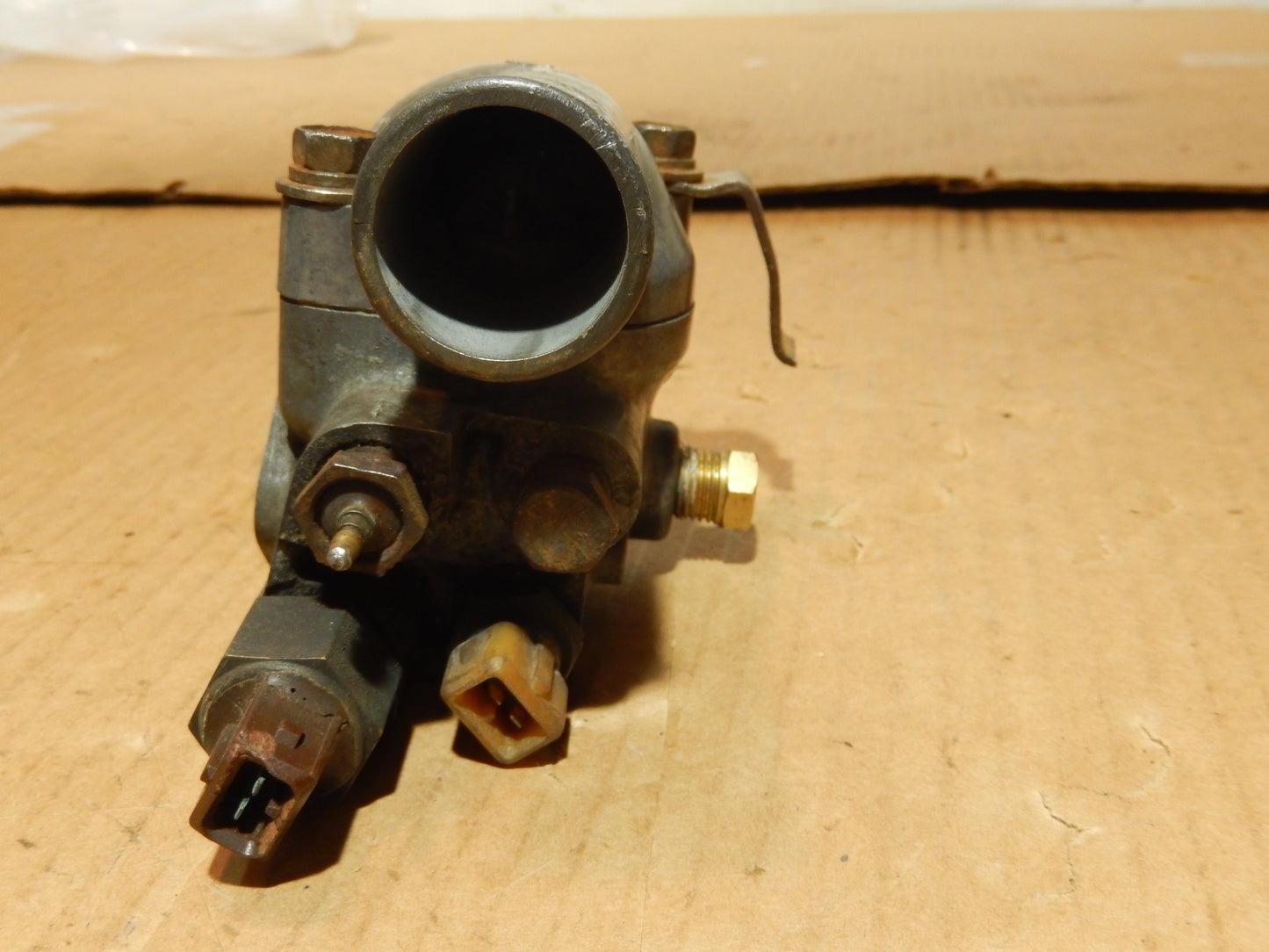 Datsun 260Z-280Z Engine Water Jacket with Thermostat