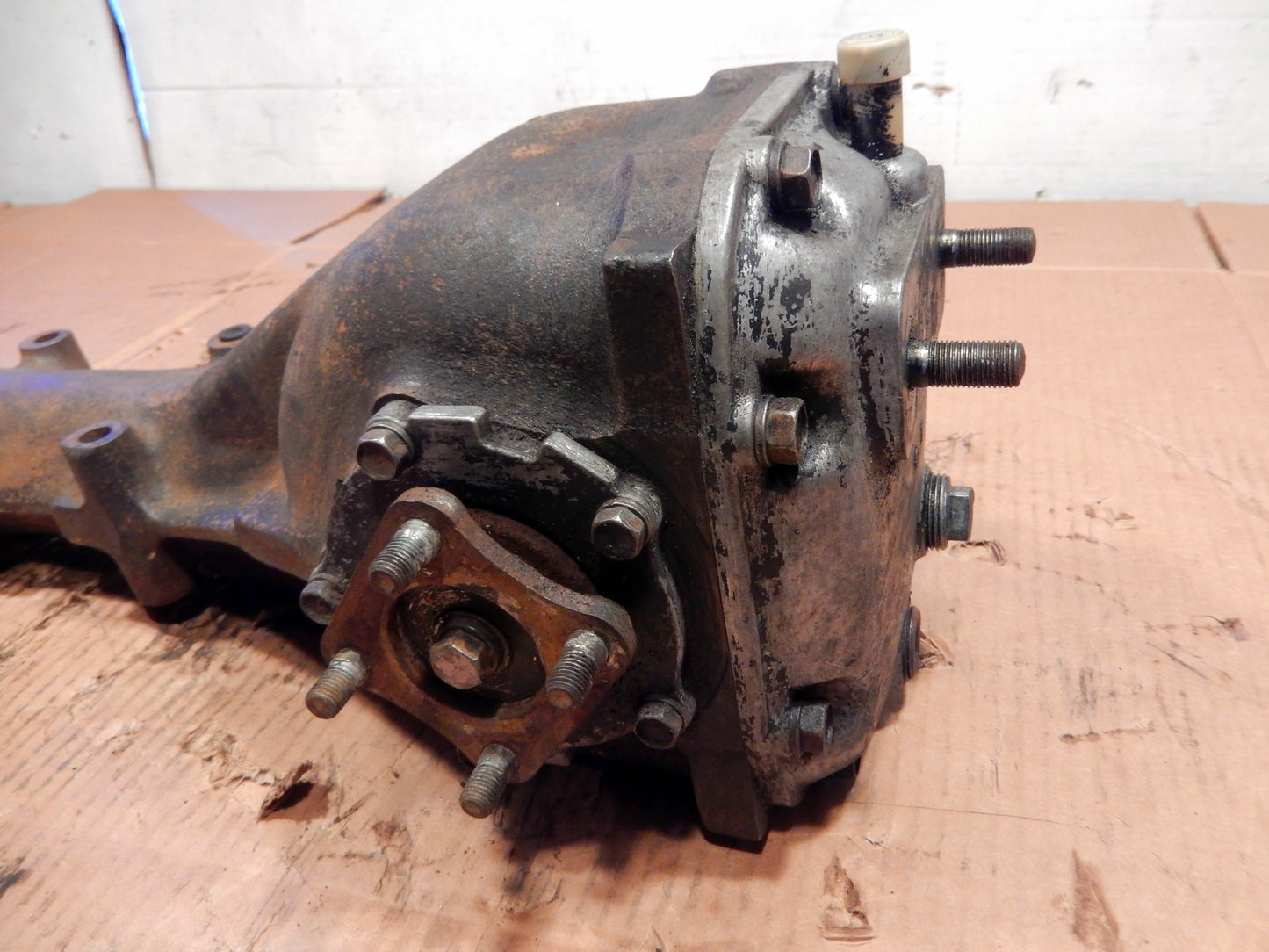 Datsun 240Z 1971-1972 Rear Differential SKU # 844
