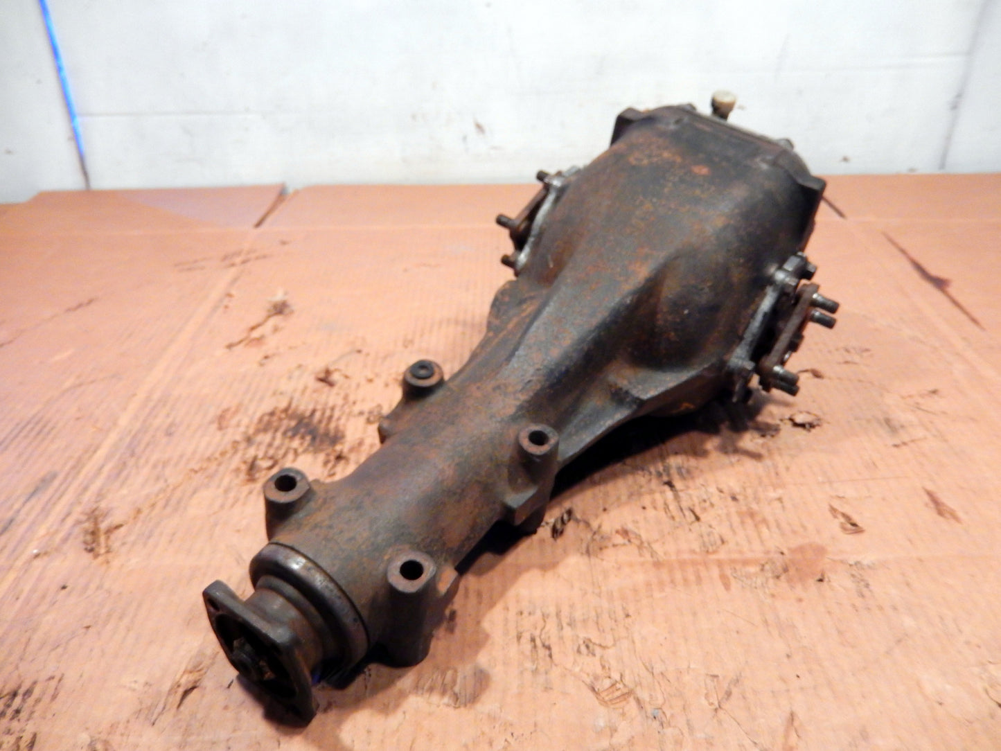 Datsun 240Z 1971-1972 Rear Differential SKU # 844