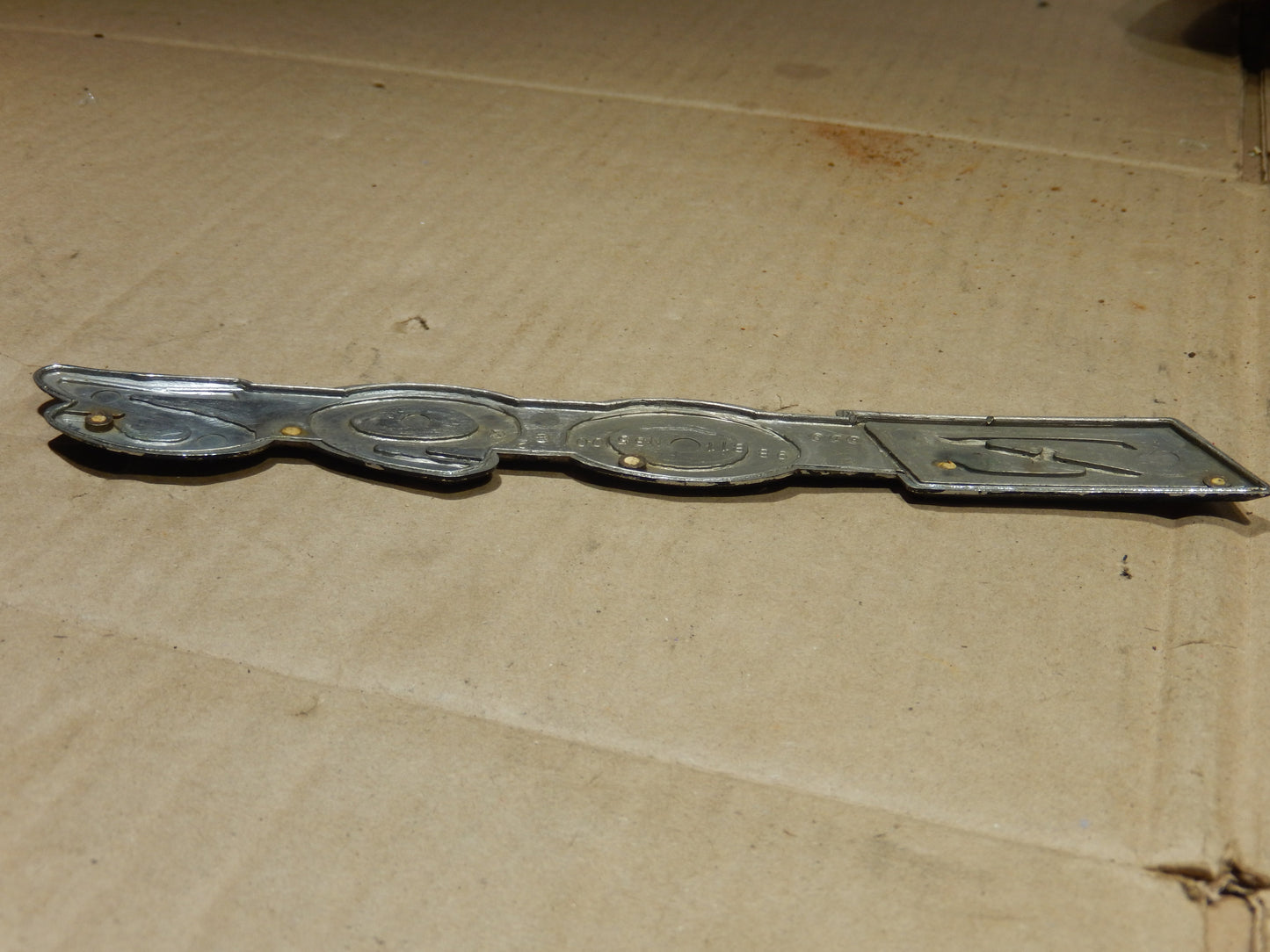Datsun 260Z Fender Script