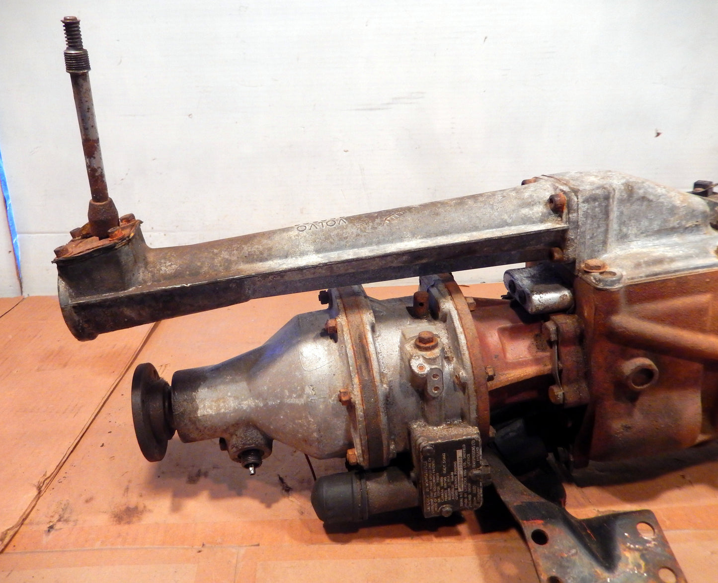 Volvo 1965 P1800S Manual Transmission SKU 845