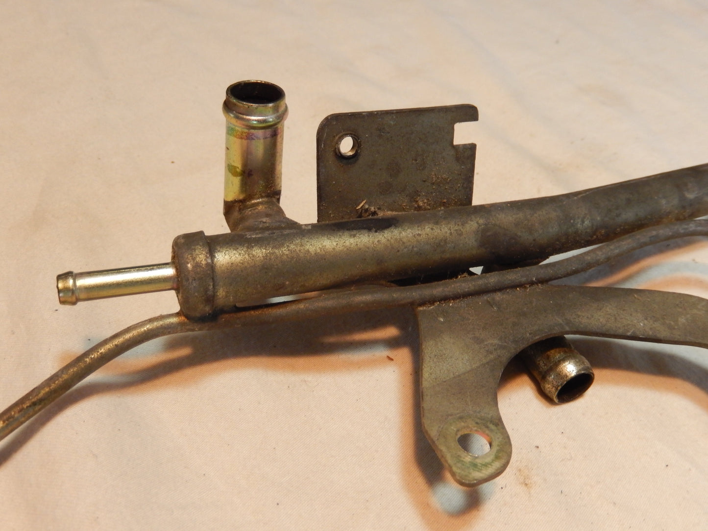 Datsun 280ZX Vaccum Line Bracket