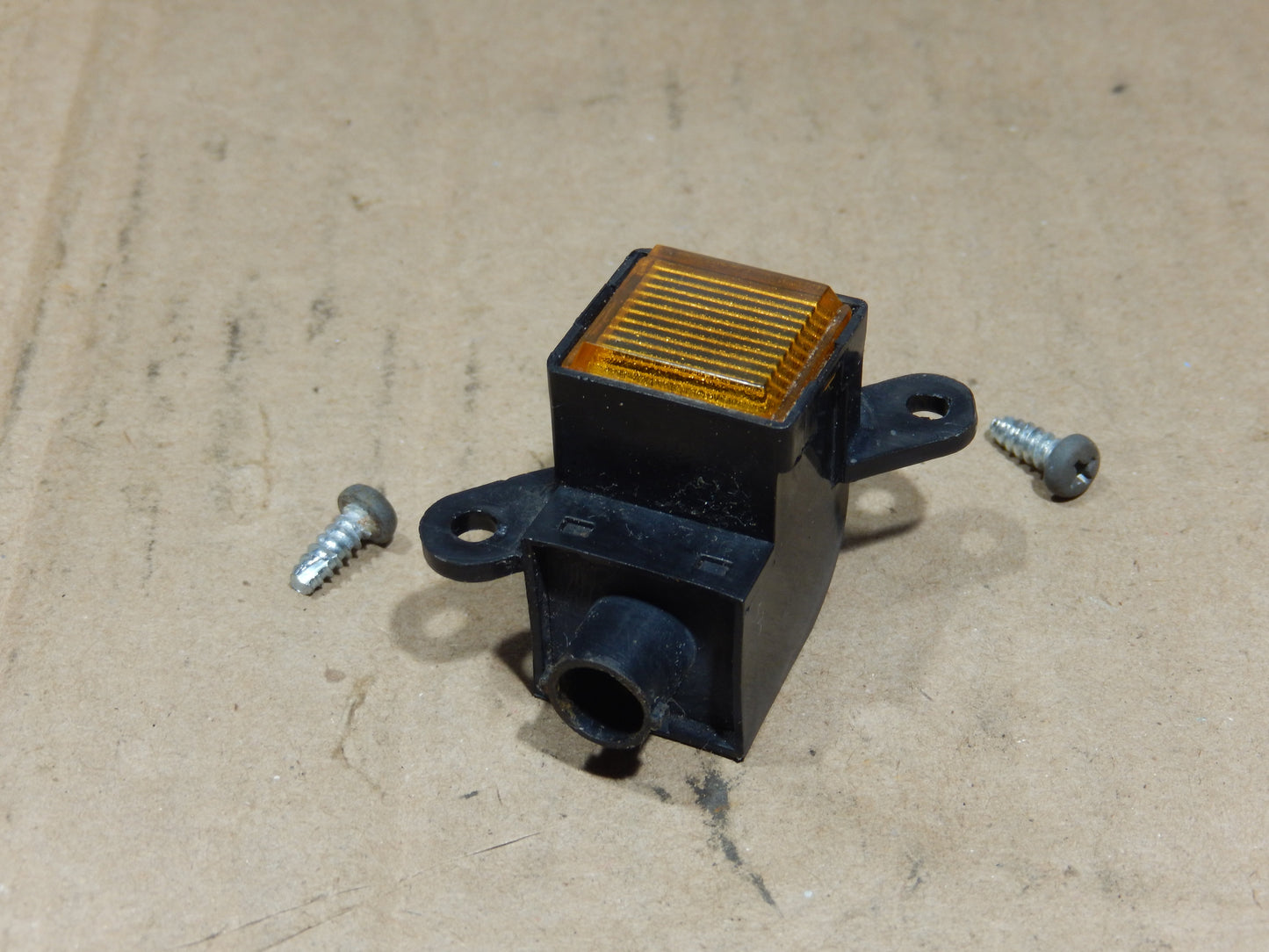 Datsun 240Z Choke "Engaged" Light Body Light