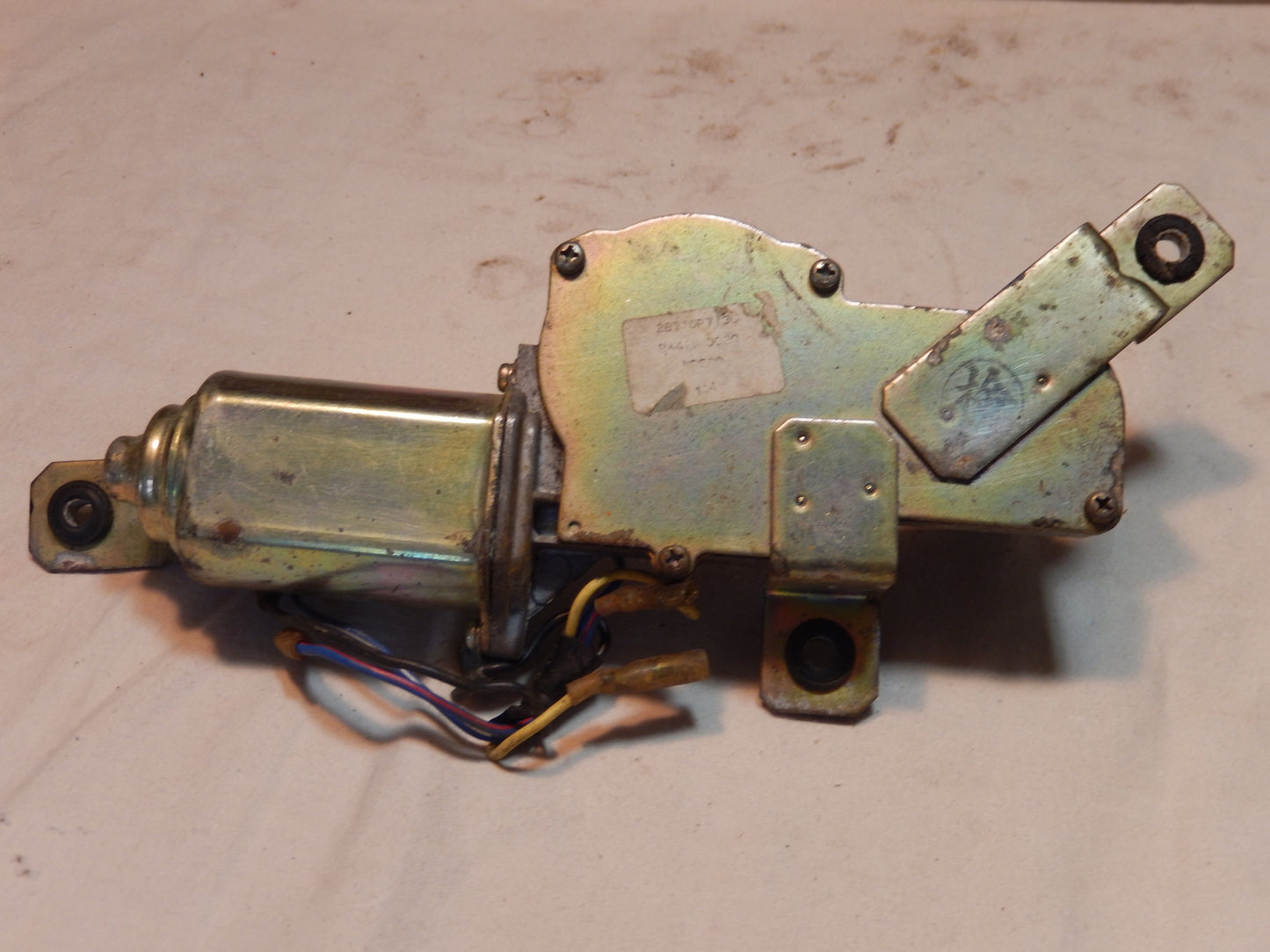 Datsun 280ZX Rear Windshield Wiper Motor