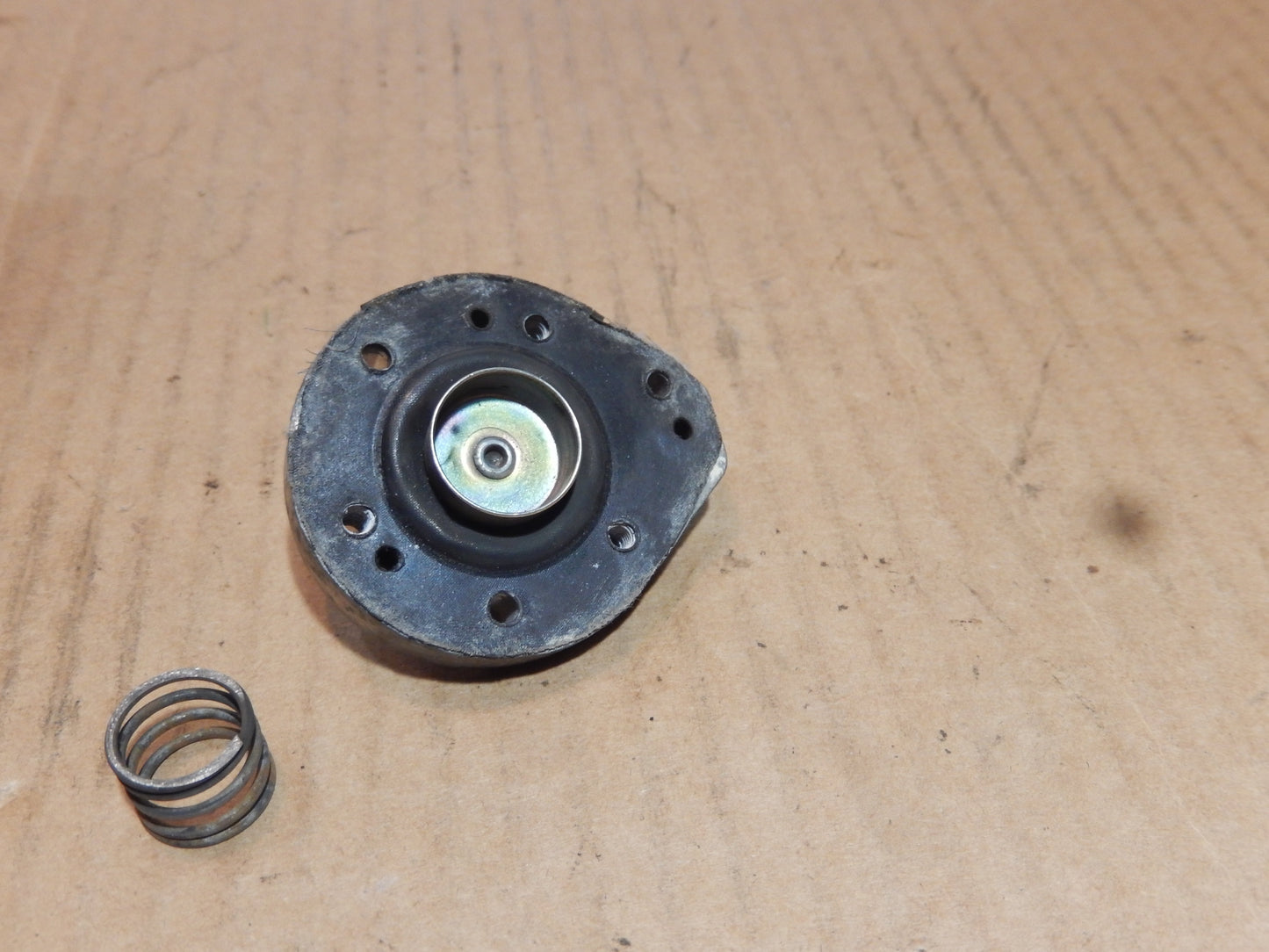 Datsun 280Z Throttle Body Air Top Plate Assembly, Spring and Gasket