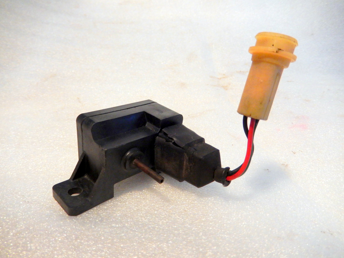 Datsun 280ZX Turbo Boost Sensor