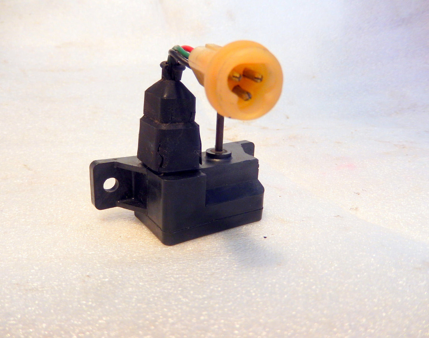 Datsun 280ZX Turbo Boost Sensor