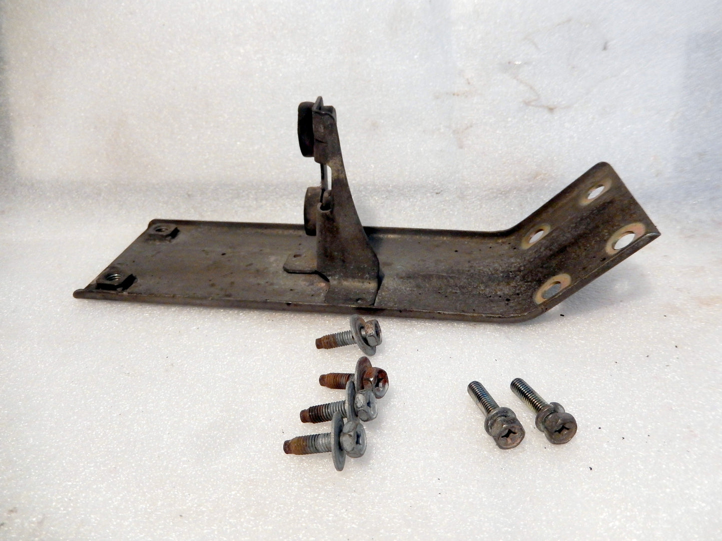 Datsun 280ZX Turbo Vacuum Motor Mounting Bracket