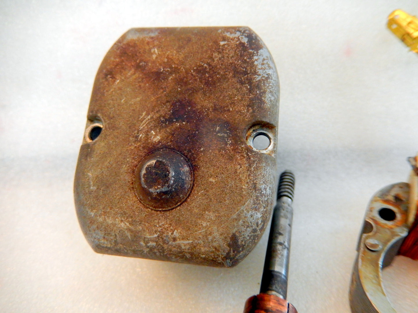Datsun 280Z - 280ZX H-80 Antenna Motor, Case, and Fasteners