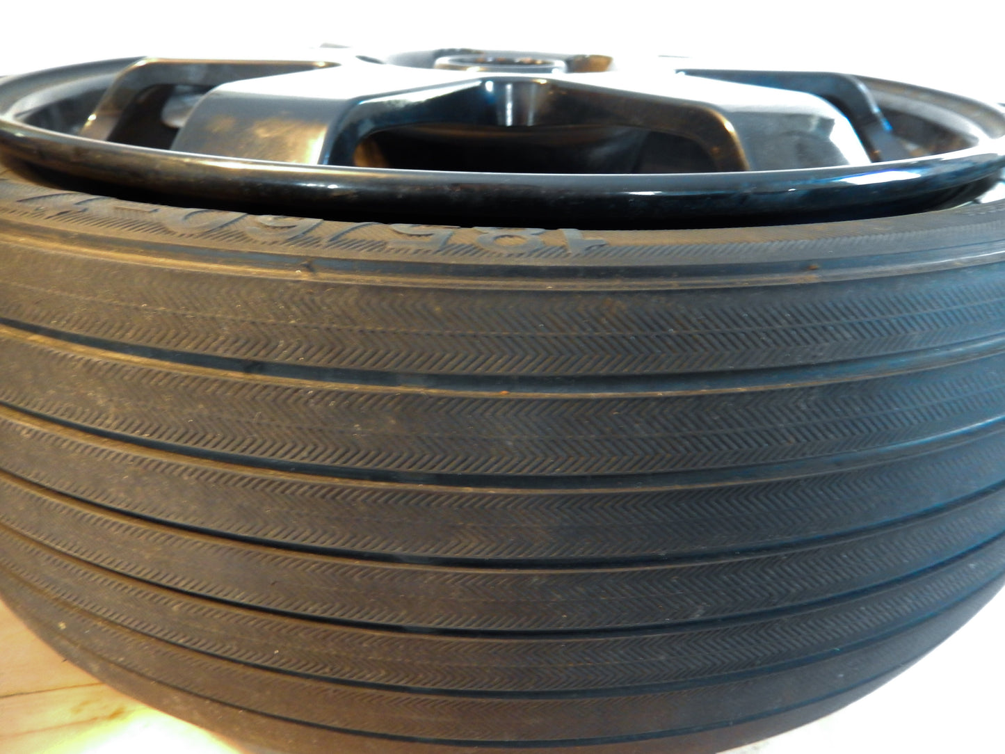 Maserati Quattroporte M139 Spare Wheel and Tire