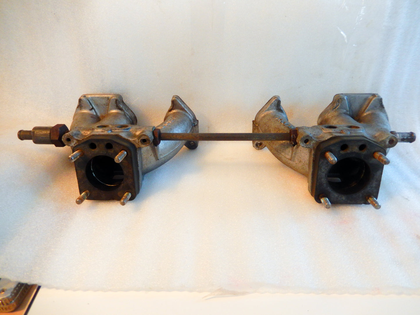 Datsun 240Z E88 Intake Manifold