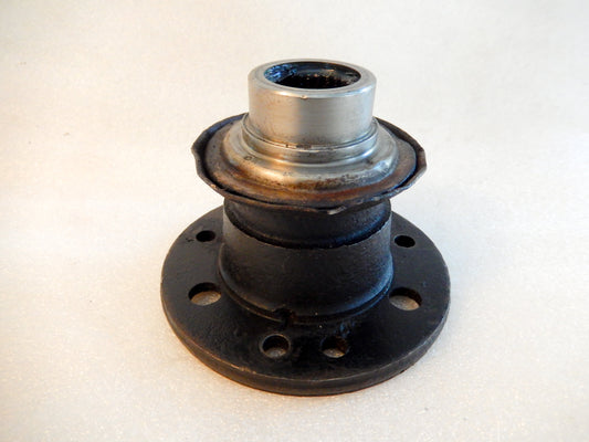 Datsun 240Z Inside Hub Assembly