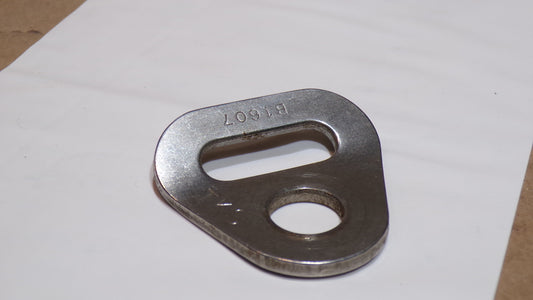 Datsun 240Z Seat Belt Anchor Buckle TKS - B1607