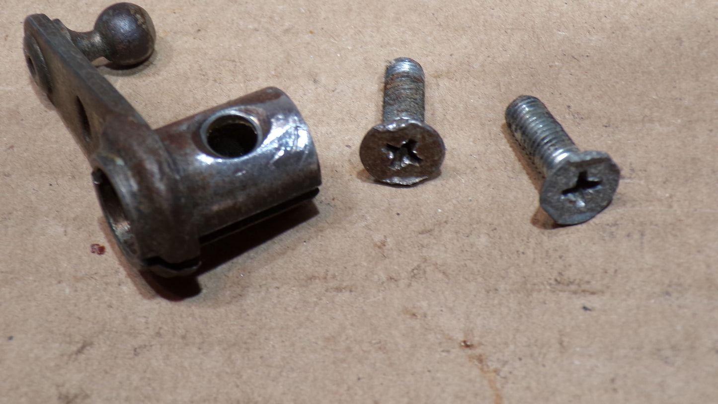 Datsun 280Z 280ZX Throttle Rod Crank Lever and Fasteners