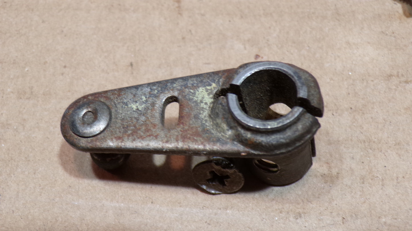 Datsun 280Z 280ZX Throttle Rod Crank Lever and Fasteners