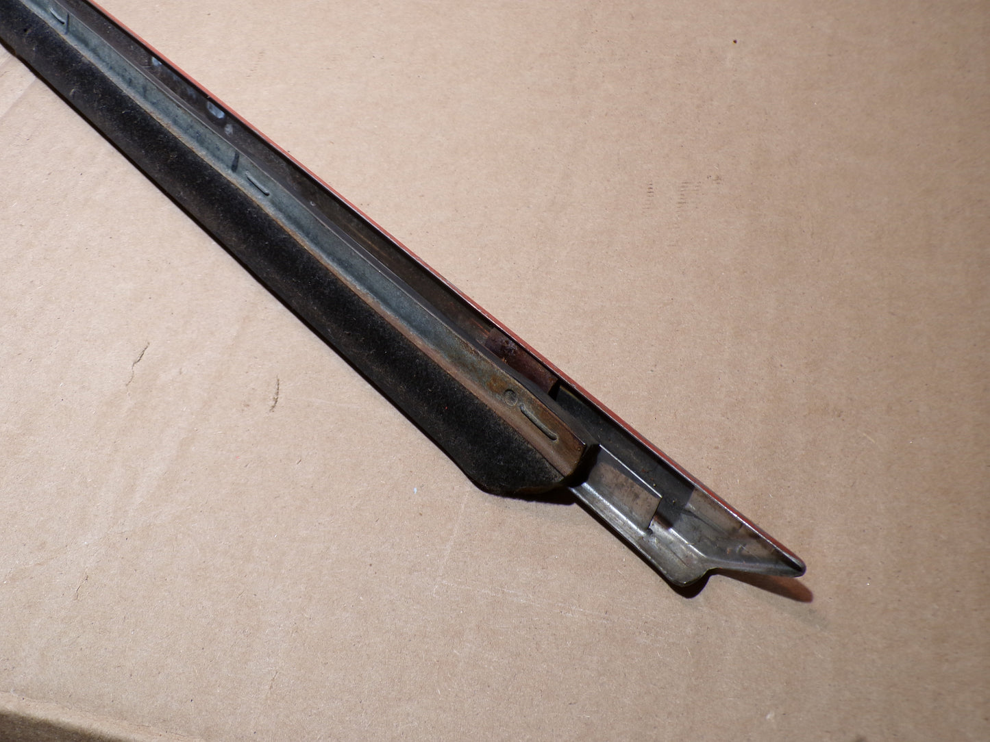 Datsun 240Z Passenger Door Window Scraper