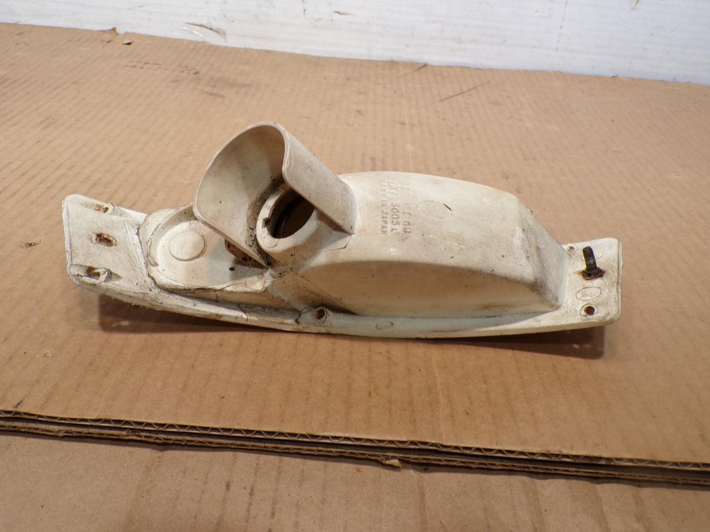 Datsun 240Z Driver Side Front Turn Signal Body