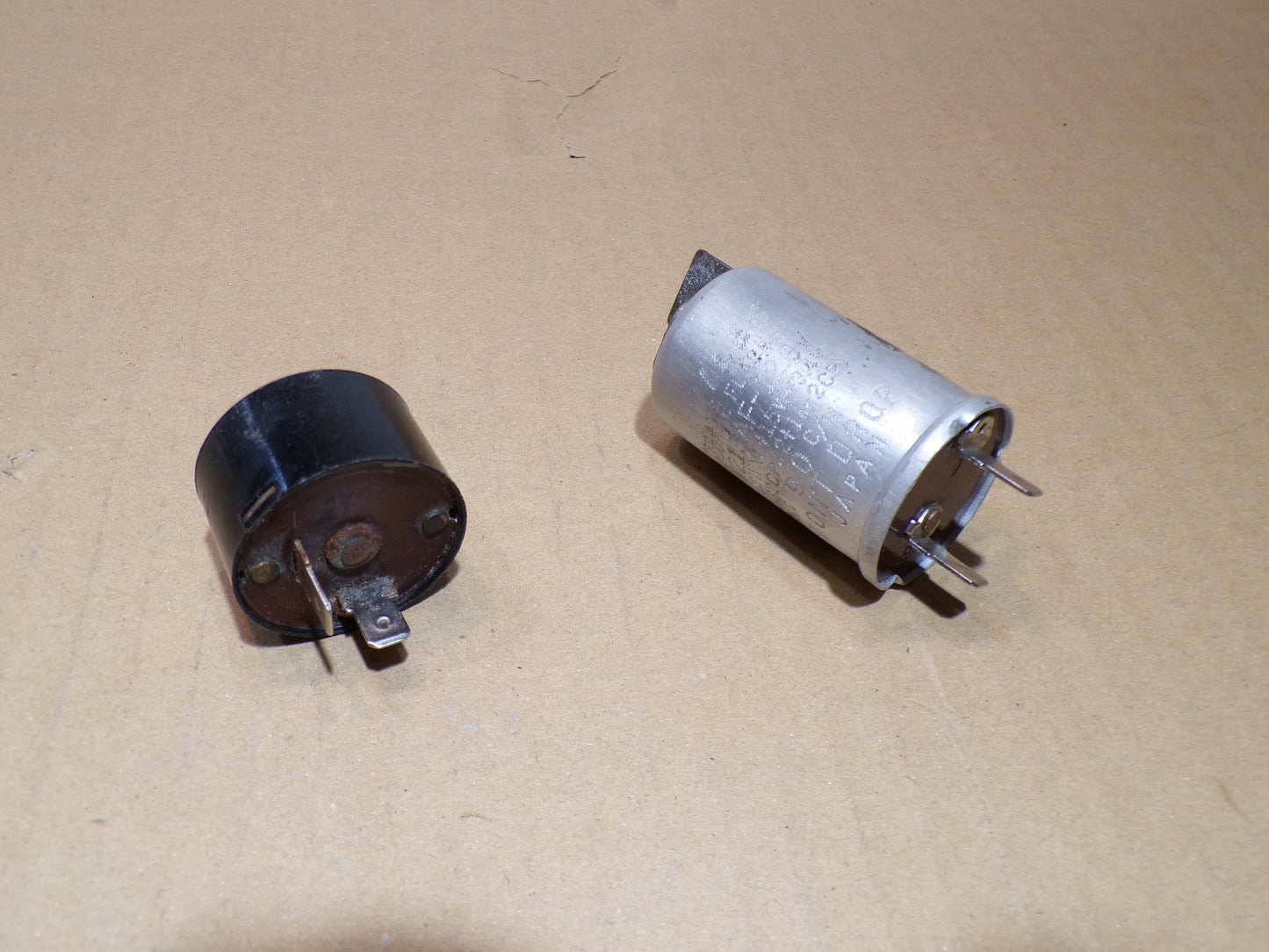 Datsun 240Z Niles Dual Buzzer Relays