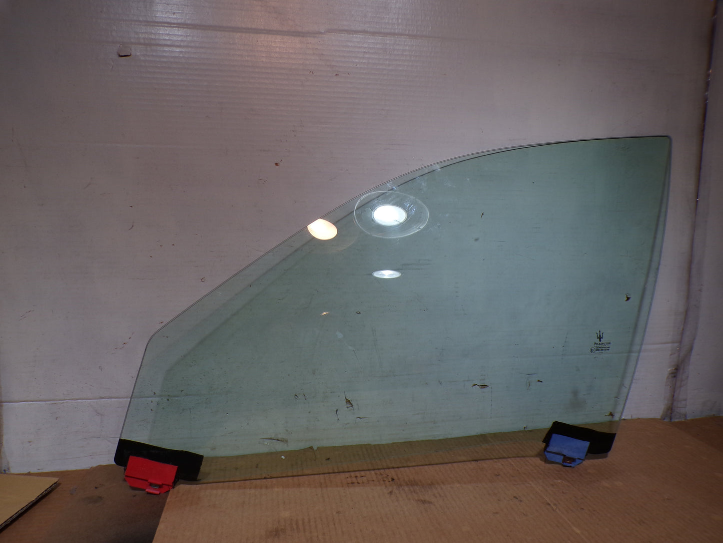 Maserati Quattroporte M-139 Front Driver's Door Glass