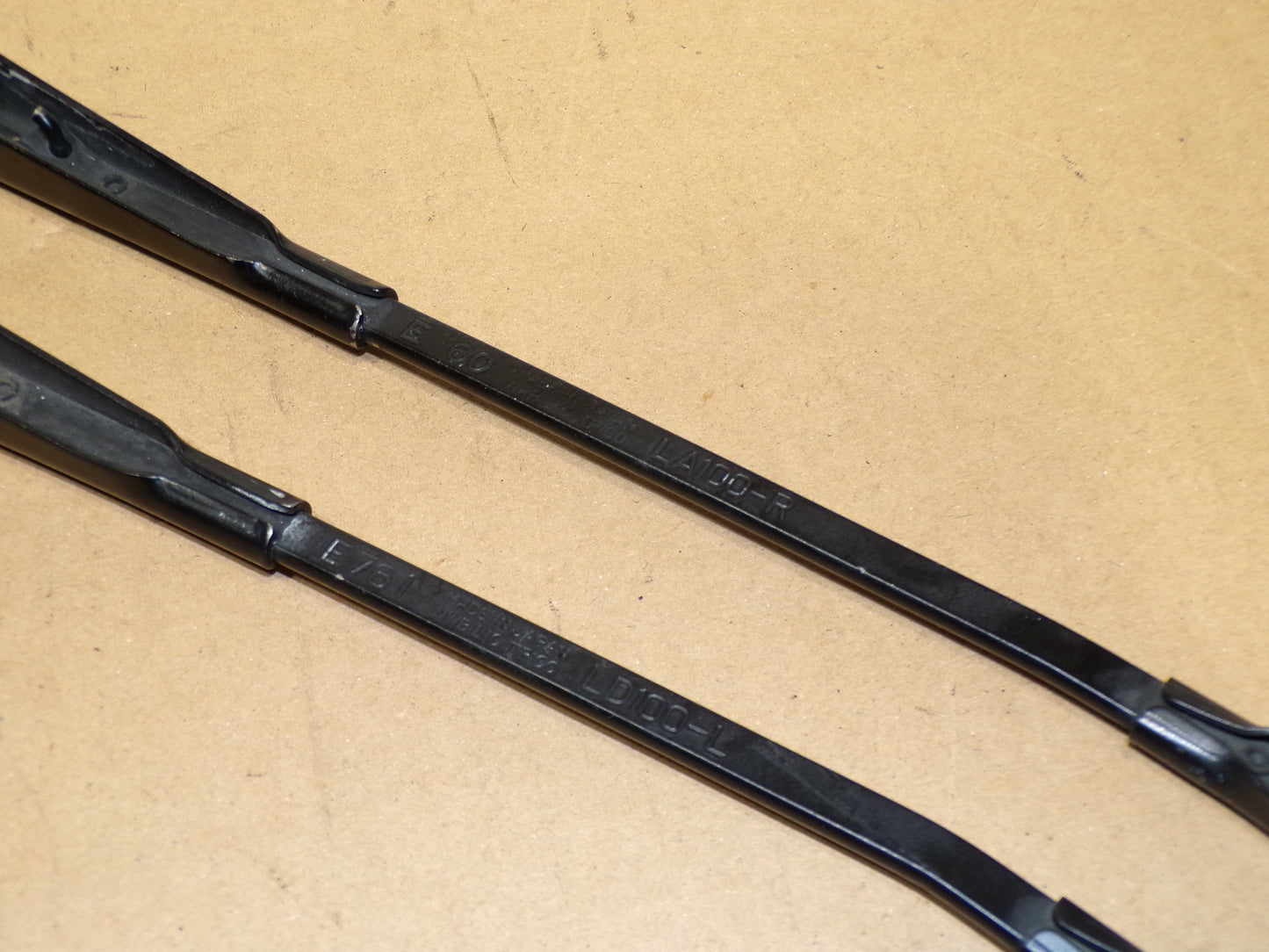 Datsun 240Z - 280Z - 280ZX Black Windshield Wiper Set
