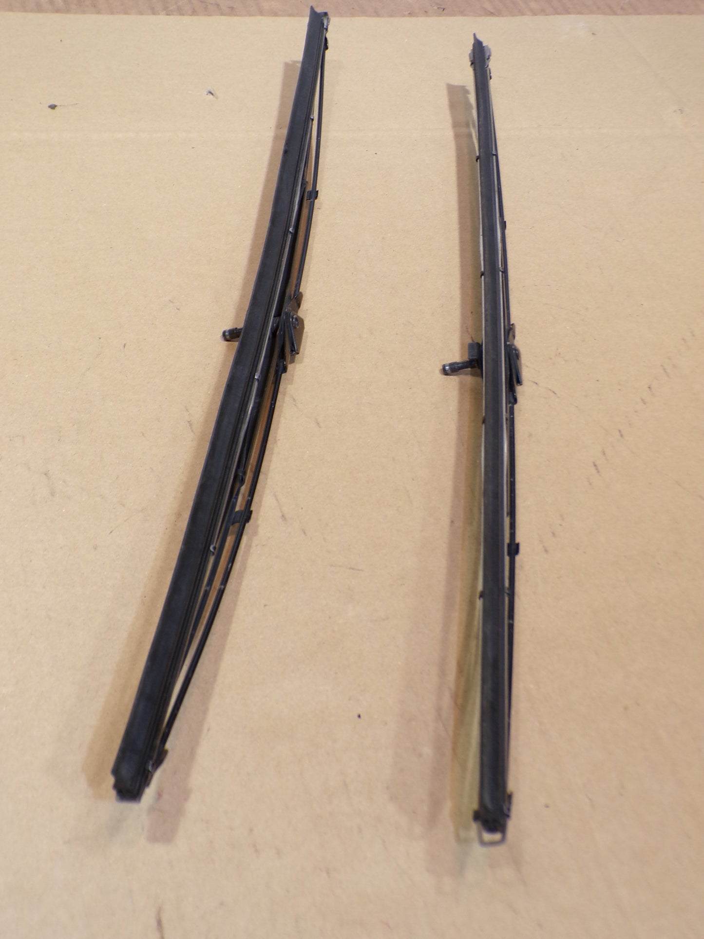 Datsun 240Z - 280Z - 280ZX Black Windshield Wiper Set