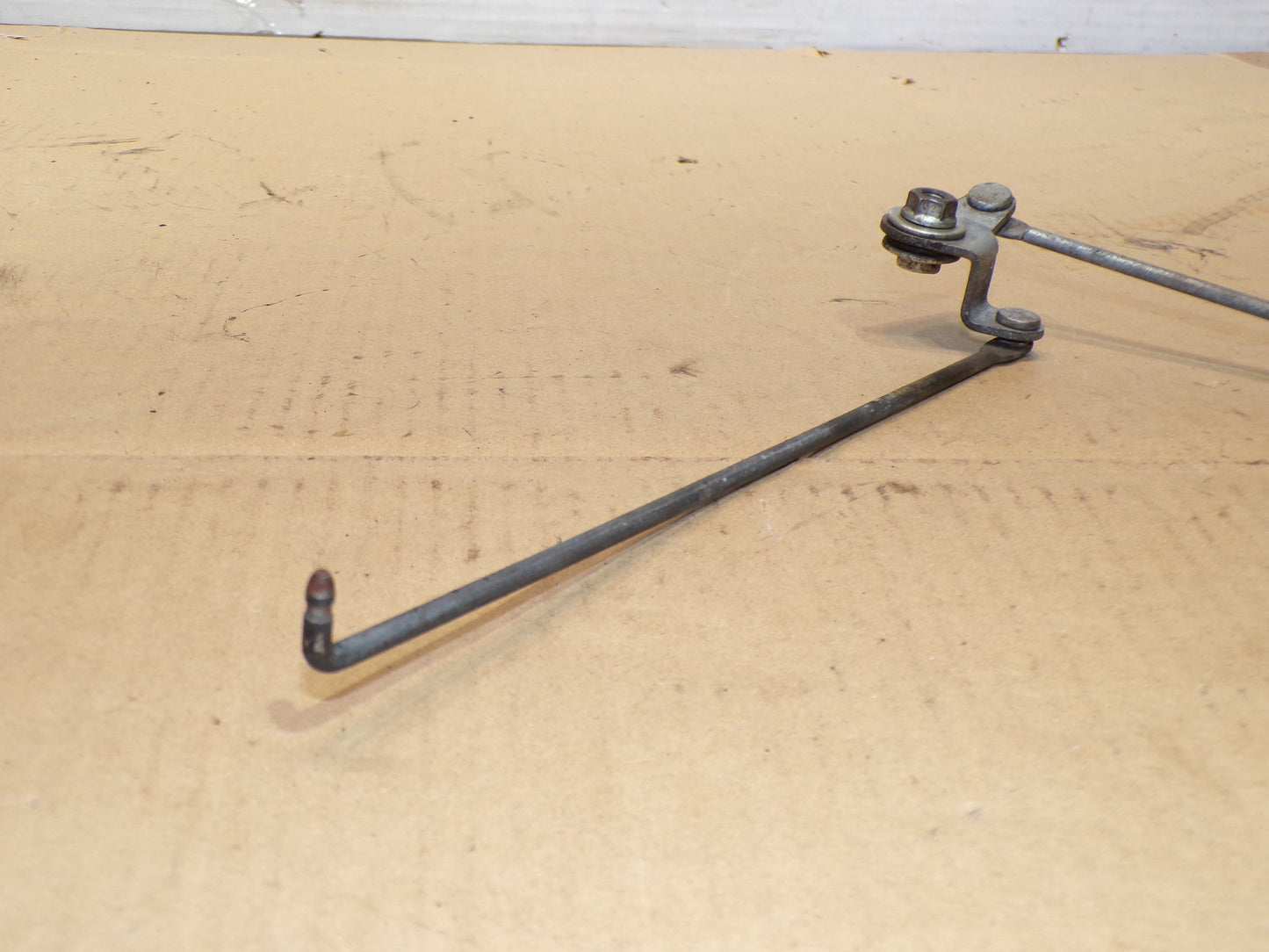 Datsun 240Z Drivers Side Interior Doot Latch Lock Rod